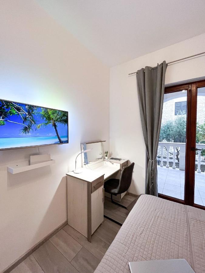 Apartments T&T Трогир Экстерьер фото