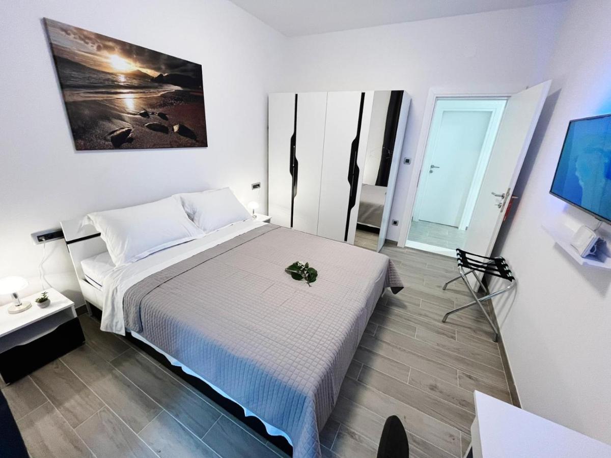 Apartments T&T Трогир Экстерьер фото