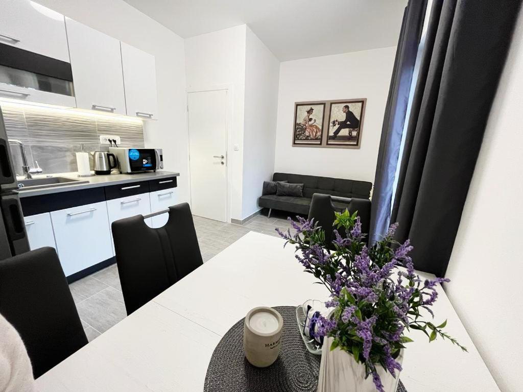 Apartments T&T Трогир Экстерьер фото